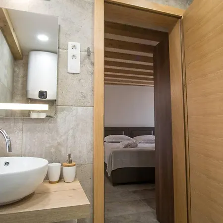 Guest house Jr Luxury 4*