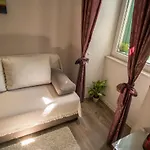 招待所 Jr豪华旅馆