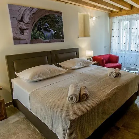 Jr Luxury Сплит