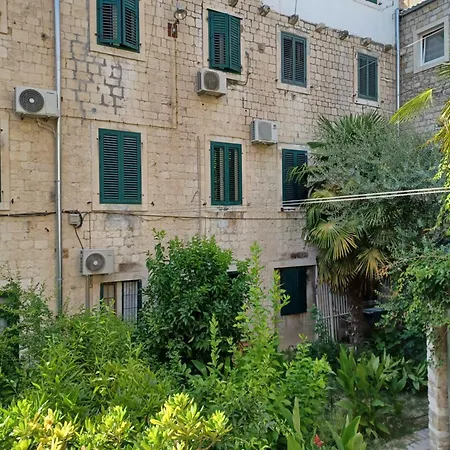 Гостевой дом Jr Luxury Сплит