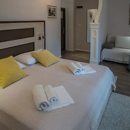 Jr Luxury Penzion 4*